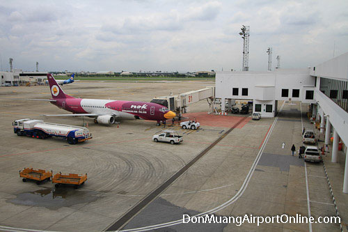 Don Muang Airport Nok Air Plane at the Gate