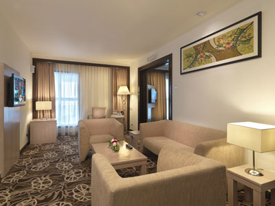 Sama-Sama Express Airside Hotel KL Airport Suite Room Interior